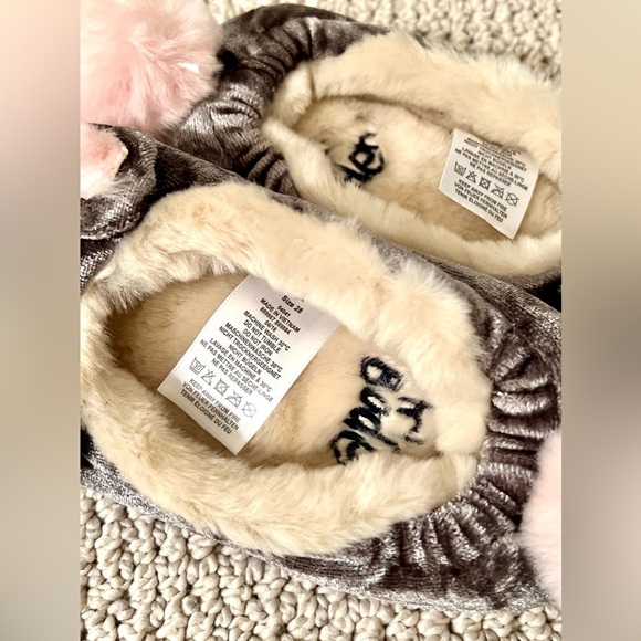 Mini Boden Mouse Slippers - Picture 5 of 5